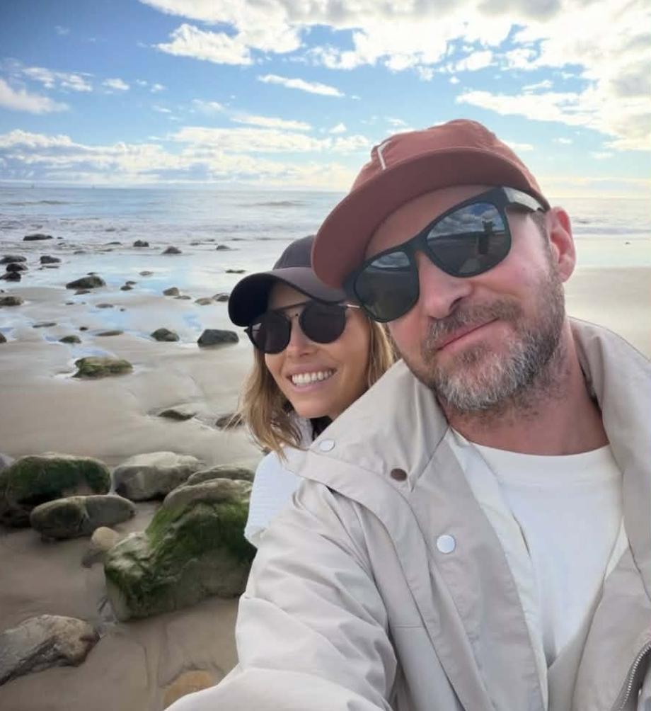 Джесика Бийл сподели как хитро се справя с истериите на децата 