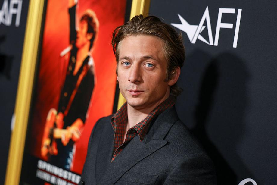 Джеръми Алън Уайт говори откровено за бащинството