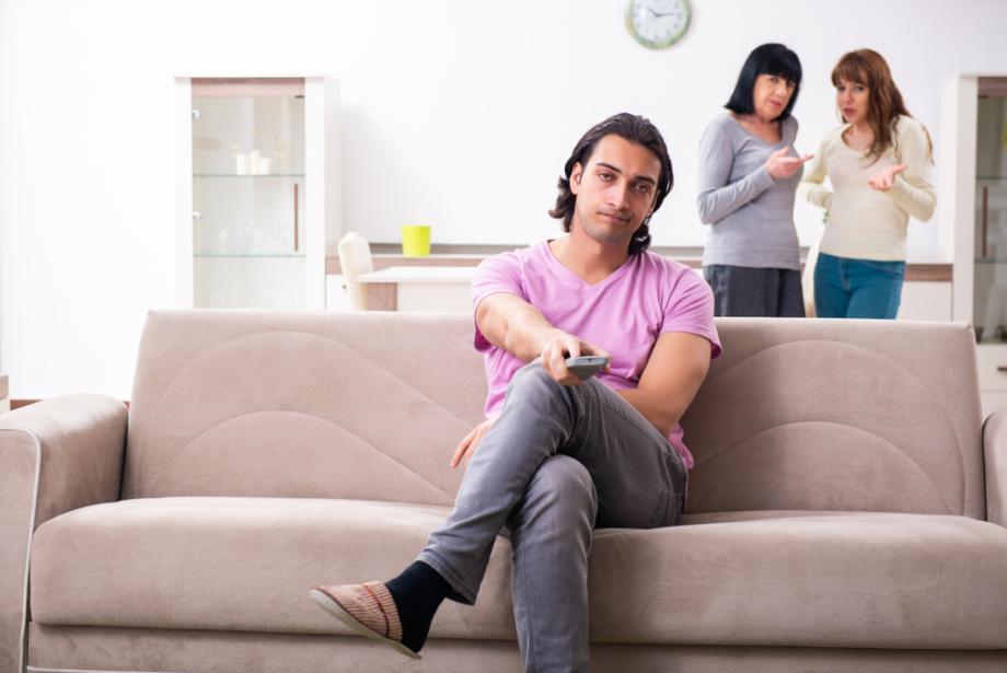 5 неща, които не бива да казвате на свекървата