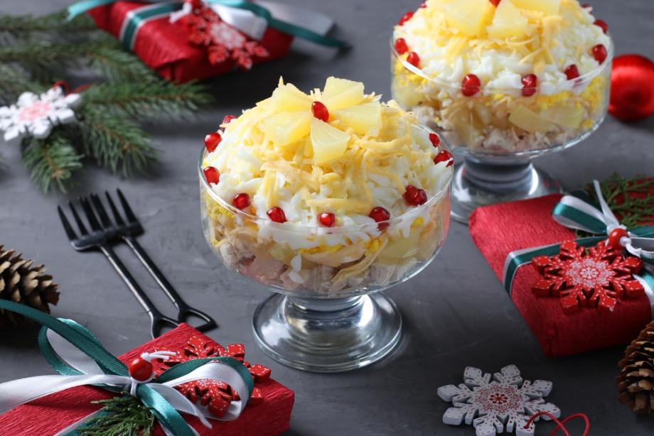 Готвим заедно и вкусно: Празнична салата с пиле и ананас