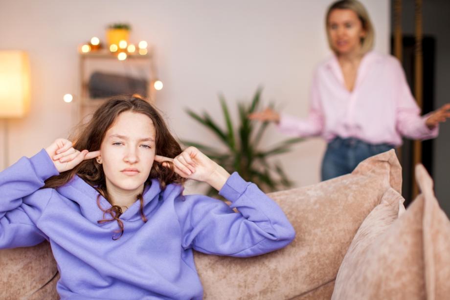 Дъщеря ви е тийн: правила на общуването