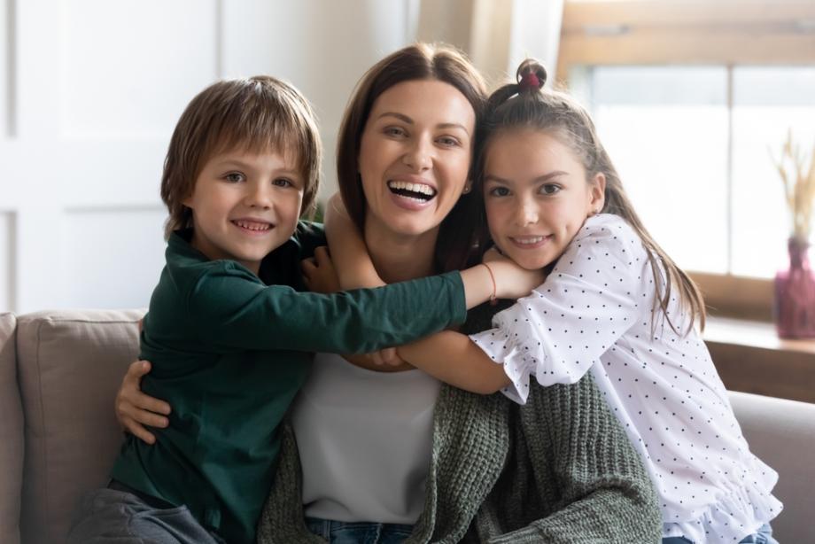 Защо да си майка на момче е по-трудно отколкото на момиче