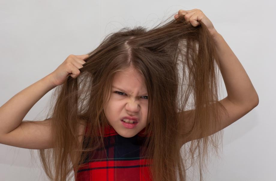 Ако детето се тръшка и проявява автоагресия, виновен ли е родителят?