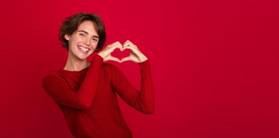 Нека целият свят да почака 