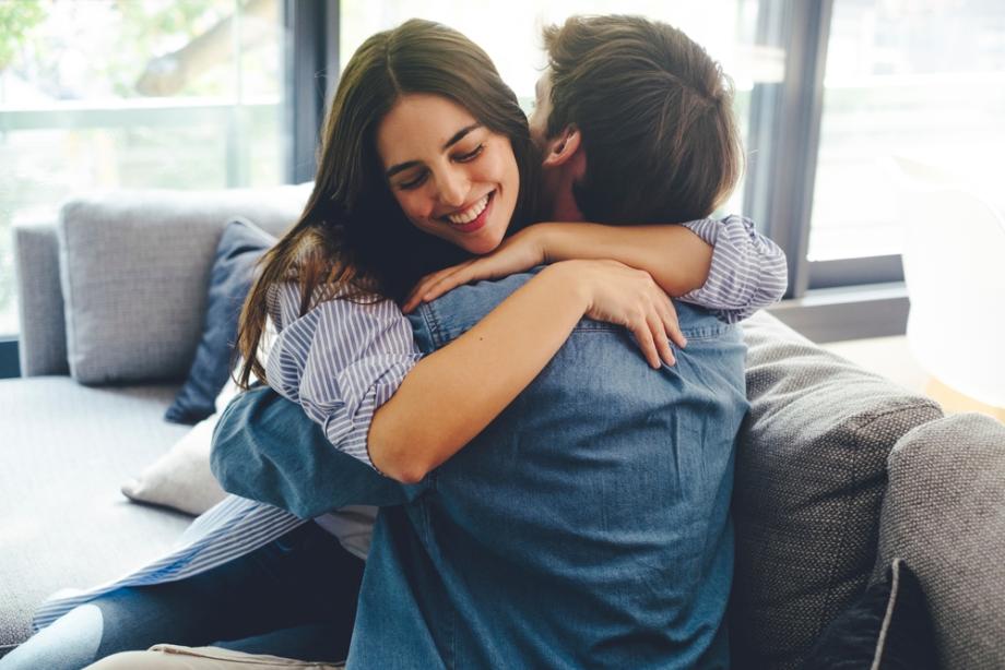 Посланията, които един мъж очаква да получи от любимата си