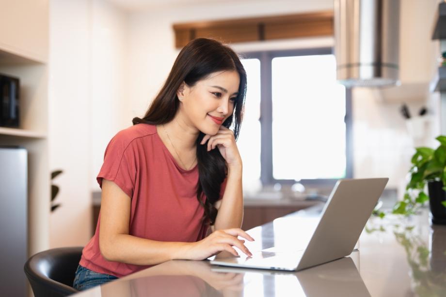 Неделя е новият понеделник